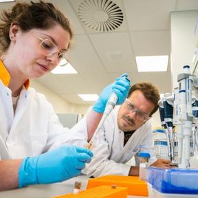 Lector Peter Lindenburg en student